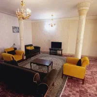 ویلایی/اجاره روزانه/موقعیت مکانی عالی/ دلباز|اجارهٔ کوتاه‌مدت آپارتمان و سوئیت|شیراز, گلشن|دیوار