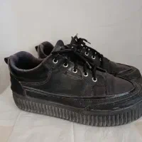 کتونی سایز ۴۰