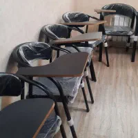 صندلی دانشجوئی
