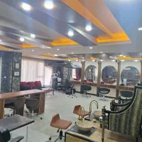 آرایشگاه زنانه 230 متری کرج بعثت