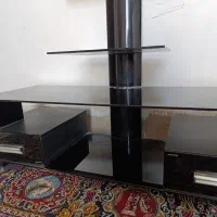 میز تلویزیون شیشه ای کشور دار