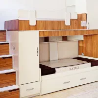 تخت دو طبقه