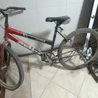 دو چرخه بزرگ وکوچک سایز ۲۶ و۱۶|دوچرخه، اسکیت، اسکوتر|اصفهان, سروستان|دیوار