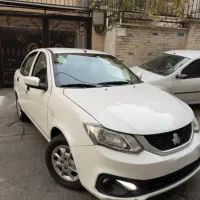 ساینا اس بدون رنگ