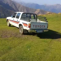 تویوتا هایلوکس