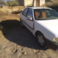 ماشین کاربرات پژو رنگ سفید مدل ۱۳۷۳|خودرو سواری و وانت|سراجو, |دیوار