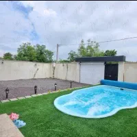 اجاره عمارت استخر دار رو باز تراس دلنشین|اجارهٔ کوتاهمدت ویلا و باغ|رشت, کوی مهر|دیوار