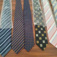 تعدادی کروات مردانه شیک با کیفیت موجود است|لباس|شاهینشهر, شهرک مطهری|دیوار