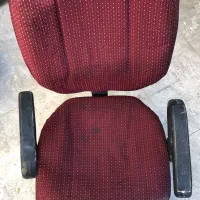 صندلی گردان با دسته