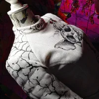 لباس های نقاشی شده فروش فوری|لباس|رشت, امین الضرب|دیوار