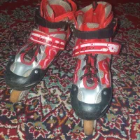 کفش اسکیت سالم و خوب|دوچرخه، اسکیت، اسکوتر|مشهد, نکاح|دیوار