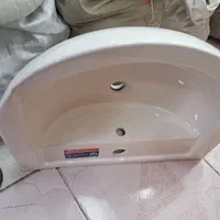 روشویی با پایه|لوازم سرویس بهداشتی|اصفهان, باغ فدک|دیوار