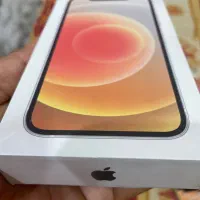 ایفون 12 نرمال سفید