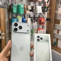 اپل 17 پرو مکس با حافظه 512 گیگ طرح مشابه