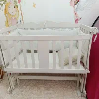 تخت نوزاد