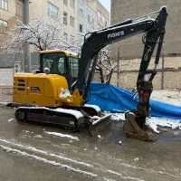 خاکبرداری تخریب مینی بیل پیکور