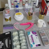 لوازم کاشت ناخن تحویل وسایل نهاوندارسالم دارم|آرایشی، بهداشتی، درمانی|همدان, |دیوار