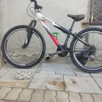 دوچرخه|دوچرخه، اسکیت، اسکوتر|انزل, |دیوار