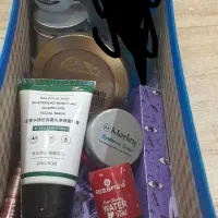 پک هدیه لوازم آرایشی و بهداشتی تولد