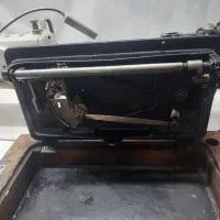 چرخ خیاطی قدیمی|کلکسیون اشیاء عتیقه|تهران, افسریه شمالی|دیوار