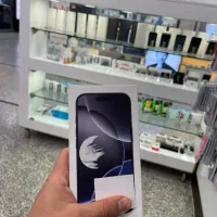 اپل iPhone 16 Pro با حافظهٔ ۲۵۶ گیگابایت
