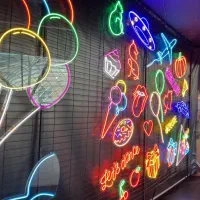 ساخت انواع نئون با طرح و سلیقه دلخواه شما