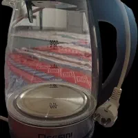کتری برقی. کارکرده تمیز بدون خط خش
