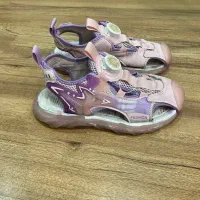 صندل دخترانه بنفش مناسب ۶ تا ۸ سال