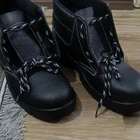 کفش ایمنی نگهبان