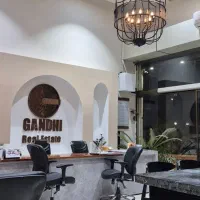 استخدام املاک گاندی