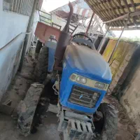 تراکتور داروانا رنگ ابی