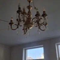 دو عدد لوستر ۵ شاخه و ۴ شاخه سالم با لامپ