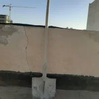 دو عدد بیل بنایی کاملا سالم و محکم و۴ متر پشم شیشه|ابزارآلات|مشهد, هنرستان|دیوار