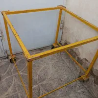 میز تلویزیون اهنی