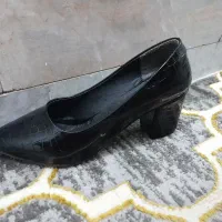 کفش بسیار نو