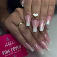 خدمات کاشت ناخن