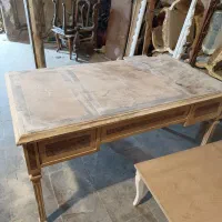 میز تحریر یا مدیریت