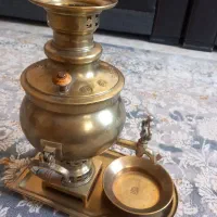 سماور ذغالی برنجی|کلکسیون اشیاء عتیقه|چهارباغ, |دیوار