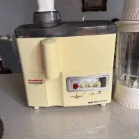 تعدادی لوازم برقی آشپزخانه در حد نو