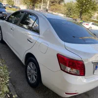 آریو مدل۹۸ دنده بیرنگ|خودرو سواری و وانت|تهران, تهرانپارس غربی|دیوار