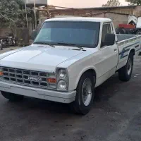 نیسان وانت مدل ۸۳ تکسوز