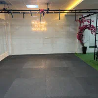 اجاره سانس باشگاه ویژه مربیان|اجارهٔ کوتاه‌مدت دفتر کار و فضای آموزشی|اصفهان, کوی امیریه|دیوار