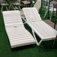 صندلی|میز و صندلی غذاخوری|بندر انزلی, گیلار|دیوار