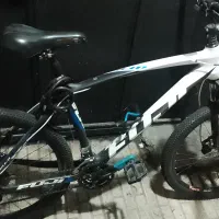 دوچرخه کربن فوجی