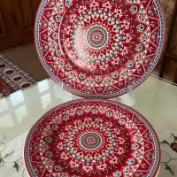 خیارخوری به همراه پیش دستی و نمکدان