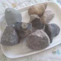 ۸ عدد شهاب سنگ با جذب