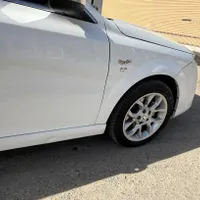 دنا پلاس 6 دنده توربو، مدل ۱۴۰۱|خودرو سواری و وانت|زاهدان, |دیوار