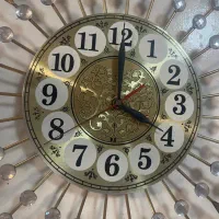 ساعت دیواری