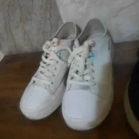 کفش و کتونی بسیار شیک و کاملا سالم|کیف، کفش، کمربند|اسلامشهر, شهرک لاله|دیوار