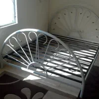 تخت خواب دو نفره(تختخواب۲دونفره)کف تخت فلزی پر کار